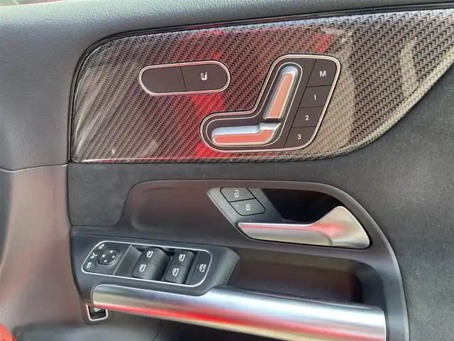 メルセデス・ベンツ Ｂ２００ｄ AMGライン 千葉県 2020(令2)年 5.4万km ジュピターレッド レーダーセーフティパッケージ/運転席&助手席メモリーパワーシート/シートヒーター/純正HDDナビ/バックカメラ/地デジ/Bluetooth/パワーバックドア/純正18インチAW/LEDライト/ハーフレザーシート/ワイヤレス充電
