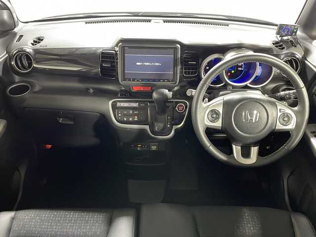 ホンダ Ｎ ＢＯＸ カスタム G ターボ Lパッケージ 大阪府 2016(平28)年 4.2万km プレミアムホワイトパールⅡ ”(株)IDOMが運営する【じしゃロン堺店】の自社ローン専用車両になります。/こちらは現金またはオートローンご利用時の価格です。自社ローンご希望の方は別途その旨お申付け下さい”