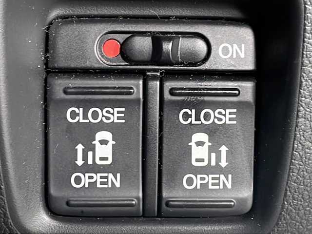 ホンダ Ｎ ＢＯＸ カスタム G ターボ Lパッケージ 大阪府 2016(平28)年 4.2万km プレミアムホワイトパールⅡ ”(株)IDOMが運営する【じしゃロン堺店】の自社ローン専用車両になります。/こちらは現金またはオートローンご利用時の価格です。自社ローンご希望の方は別途その旨お申付け下さい”