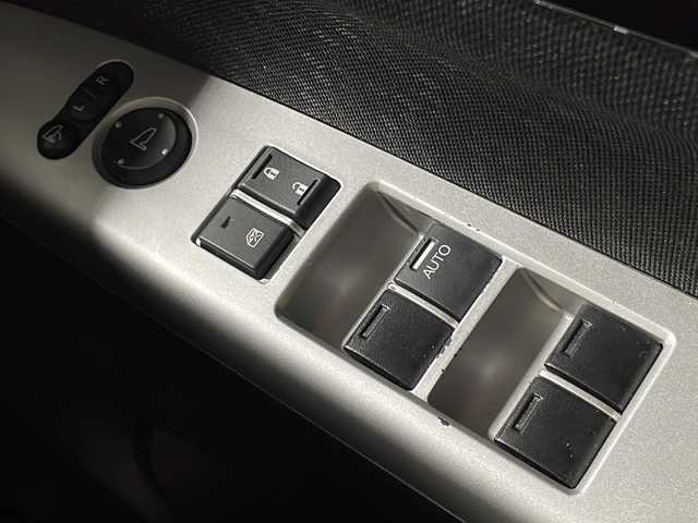 ホンダ Ｎ ＢＯＸ カスタム G ターボ Lパッケージ 大阪府 2016(平28)年 4.2万km プレミアムホワイトパールⅡ ”(株)IDOMが運営する【じしゃロン堺店】の自社ローン専用車両になります。/こちらは現金またはオートローンご利用時の価格です。自社ローンご希望の方は別途その旨お申付け下さい”