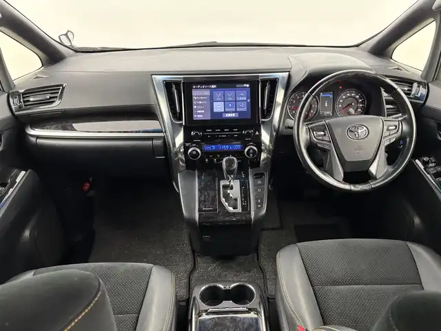 トヨタ アルファード S タイプゴールド 福岡県 2020(令2)年 5.2万km ホワイトパールクリスタルシャイン ツインムーンルーフ/後席モニター　/純正９インチＤＡ　/３眼ＬＥＤ　/ＥＴＣ　/前後ドラレコ　/バックカメラ　/両パワースライドドア　/電動リアゲート　/レーダークルーズコントロール　/衝突軽減　/レーンキープ　/コーナーセンサー