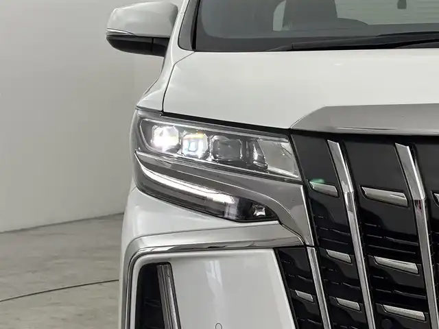 トヨタ アルファード S タイプゴールド 福岡県 2020(令2)年 5.2万km ホワイトパールクリスタルシャイン ツインムーンルーフ/後席モニター　/純正９インチＤＡ　/３眼ＬＥＤ　/ＥＴＣ　/前後ドラレコ　/バックカメラ　/両パワースライドドア　/電動リアゲート　/レーダークルーズコントロール　/衝突軽減　/レーンキープ　/コーナーセンサー