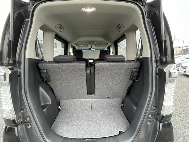 ホンダ Ｎ ＢＯＸ カスタム SSパッケージ 神奈川県 2014(平26)年 10.1万km スマートブラック (株)IDOMが運営する【じしゃロン秦野店】の自社ローン専用車両になります。こちらは現金またはオートローンご利用時の価格です。自社ローンご希望の方は別途その旨お申付け下さい/純正SDナビ／Ｂｌｕｅｔｏｏｔｈ／フルセグＴＶ／ＣＤ／ＤＶＤ/バックカメラ/ＥＴＣ/両側パワースライドドア/衝突軽減ブレーキ/スマートキー/プッシュエンジンスタート/ＨＩＤ/オートライト/純正フロアマット/純正アルミホイール