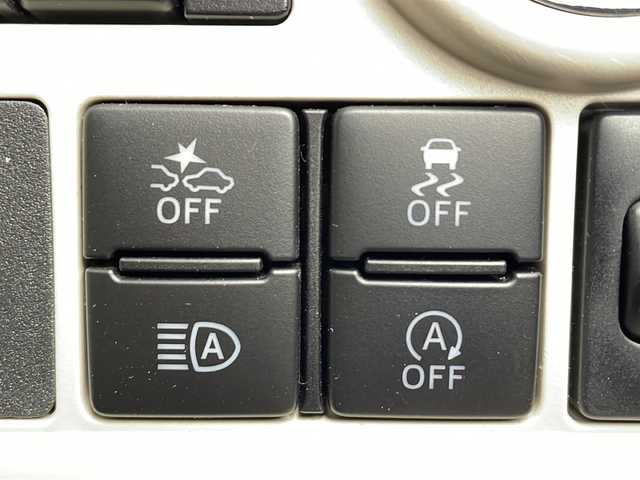 ダイハツ ムーヴ キャンバス X ブラックアクセント リミテッド SAⅢ 山口県 2019(令1)年 3.5万km パールホワイトⅢ 純正８型ナビ（フルセグTV、Bluetooth）/全方位カメラ/両側パワースライドドア/オートライト/アイドリングストップ/横滑り防止装置/衝突被害軽減ブレーキ/W＋サイドエアバック/後コーナーセンサー/スマートキー