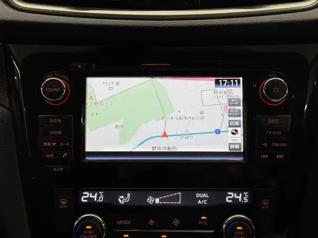 日産 エクストレイル 20Xt ブラックエクストリーマーX エマB 三重県 2017(平29)年 5.7万km ダイヤモンドブラック ガソリン/フルタイム4WD/フロアCVT/メーカー純正7インチナビ QY-7931/（FM/AM/CD/DVD/MusicBox/TV/AUX/USB/iPod/Bluetooth）/インテリジェント アラウンドビューモニター（移動物検知機能付）/ドライブレコーダー 前方/ビルトイン ETC/安全/・エマージェンシーブレーキ/・車線逸脱警報（LDW）/・ふらつき警報/・進入禁止警報/・フロント&バックソナー/・後側方車両検知警報／接近通知（BSW/BSI）/・パーキングアシスト/・ヒルディセントコントロール/・コーナリングスタビティアシスト/・アクティブエンジンブレーキ/装備/・撥水シート/・シートヒーター（D/N）/・ルーフレール/・リモコンオートバックドア/・LEDヘッドランプ（ハイ・ロー）&フロントハロゲンフォグランプ/・インテリジェントオートライトシステム/・ステアリングスイッチ/・左右独立オートエアコン/・純正18inAW/・スマートキーx1/・取/ナビ取/など