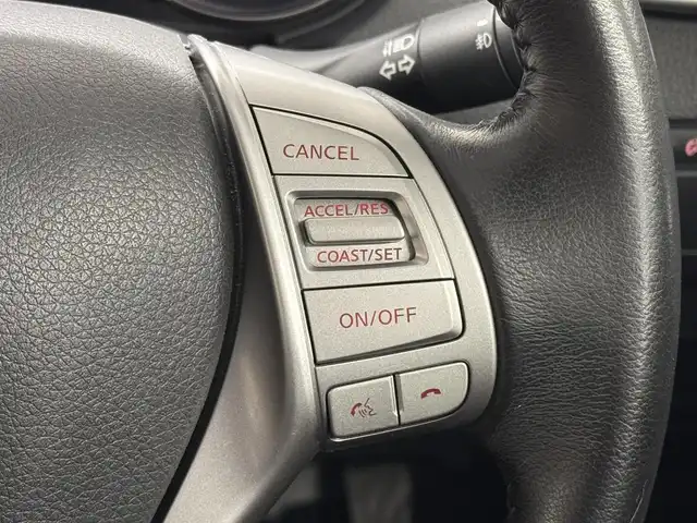 日産 エクストレイル 20Xt ブラックエクストリーマーX エマB 三重県 2017(平29)年 5.7万km ダイヤモンドブラック ガソリン/フルタイム4WD/フロアCVT/メーカー純正7インチナビ QY-7931/（FM/AM/CD/DVD/MusicBox/TV/AUX/USB/iPod/Bluetooth）/インテリジェント アラウンドビューモニター（移動物検知機能付）/ドライブレコーダー 前方/ビルトイン ETC/安全/・エマージェンシーブレーキ/・車線逸脱警報（LDW）/・ふらつき警報/・進入禁止警報/・フロント&バックソナー/・後側方車両検知警報／接近通知（BSW/BSI）/・パーキングアシスト/・ヒルディセントコントロール/・コーナリングスタビティアシスト/・アクティブエンジンブレーキ/装備/・撥水シート/・シートヒーター（D/N）/・ルーフレール/・リモコンオートバックドア/・LEDヘッドランプ（ハイ・ロー）&フロントハロゲンフォグランプ/・インテリジェントオートライトシステム/・ステアリングスイッチ/・左右独立オートエアコン/・純正18inAW/・スマートキーx1/・取/ナビ取/など