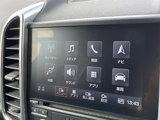 ポルシェ カイエン プラチナエディション 静岡県 2018(平30)年 5.6万km 黒 サンルール/BOSEサウンドシステム/スポーツパッケージ/・黒革コンビ/・ワイドフェンダー/・スポーツステアリング/・メモリー付パワーシート/・HID/全席シートヒーター/純正ナビ/(Bluetooth/AppleCarPlay/AUX/USB/CD)/前後パークアシスト/ACC/センターデフロック/ダウンヒルアシストコントロール/電動リアゲート/360°カメラ/ETC/ドライブレコーダー/保証書/取扱説明書