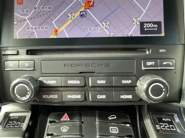 ポルシェ カイエン プラチナエディション 静岡県 2018(平30)年 5.6万km 黒 サンルール/BOSEサウンドシステム/スポーツパッケージ/・黒革コンビ/・ワイドフェンダー/・スポーツステアリング/・メモリー付パワーシート/・HID/全席シートヒーター/純正ナビ/(Bluetooth/AppleCarPlay/AUX/USB/CD)/前後パークアシスト/ACC/センターデフロック/ダウンヒルアシストコントロール/電動リアゲート/360°カメラ/ETC/ドライブレコーダー/保証書/取扱説明書