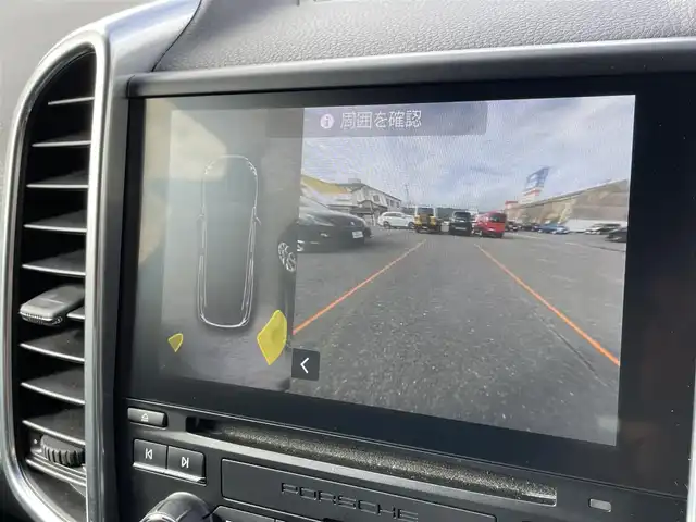 ポルシェ カイエン プラチナエディション 静岡県 2018(平30)年 5.6万km 黒 サンルール/BOSEサウンドシステム/スポーツパッケージ/・黒革コンビ/・ワイドフェンダー/・スポーツステアリング/・メモリー付パワーシート/・HID/全席シートヒーター/純正ナビ/(Bluetooth/AppleCarPlay/AUX/USB/CD)/前後パークアシスト/ACC/センターデフロック/ダウンヒルアシストコントロール/電動リアゲート/360°カメラ/ETC/ドライブレコーダー/保証書/取扱説明書