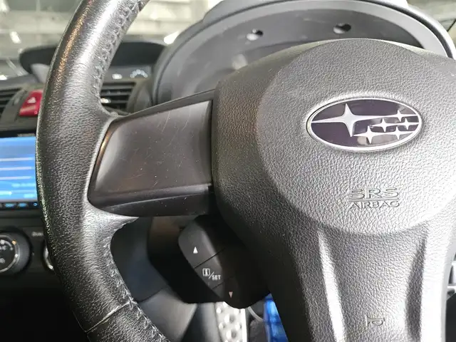 スバル インプレッサ ＸＶ 2．0i－L アイサイト 福岡県 2012(平24)年 8.3万km ディープチェリーパール 4WD/ブラックレザーセレクション/社外ディスプレイオーディオ/バックカメラ/ビルトインETC/ドライブレコーダー/全車速追従機能付クルーズコントロール/アイサイトver2/・衝突被害軽減ブレーキ/・車線逸脱警報/・AT誤発進抑制/HIDヘッドランプ/オートライト/オートエアコン/革巻きステアリング/パドルシフト/ブラック革シート/前席シートヒーター/運転席パワーシート/純正17インチアルミホイール/スマートキー/プッシュエンジンスタート/禁煙車