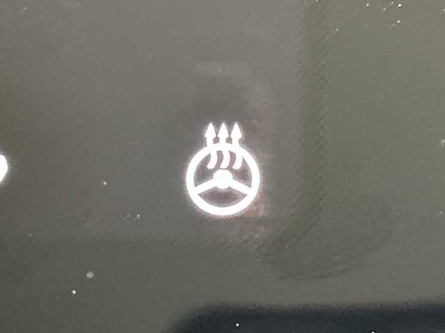 日産 ルークス ハイウェイスター X 神奈川県 2025(令7)年 0.1千km ホワイトパール 届出済未使用車/純正9インチディスプレイオーディオ/バックビューカメラ/Bluetooth　USB　AppleCarPlay　Androidauto/両側電動スライドドア/360度セーフティアシスト/インテリジェントエマージェンシーブレーキ/車線逸脱防止支援システム/車線逸脱警報/前方衝突予測警報/ふらつき警報/踏み間違い衝突防止アシスト/標識検知機能/先行車発進お知らせ/アイドリングストップ/革巻きステアリング/ステアリングスイッチ/ステアリングヒーター/前席シートヒーター/プッシュスタート/インテリジェントキー/LEDヘッドランプ/ハイビームアシスト/オートライト/純正14インチアルミホイール/純正リアスポイラー/スペアキー