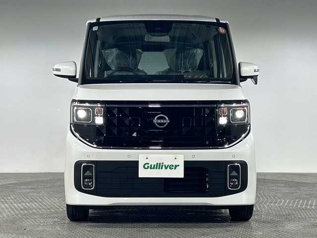 日産 ルークス ハイウェイスター X 神奈川県 2025(令7)年 0.1千km ホワイトパール 届出済未使用車/純正9インチディスプレイオーディオ/バックビューカメラ/Bluetooth　USB　AppleCarPlay　Androidauto/両側電動スライドドア/360度セーフティアシスト/インテリジェントエマージェンシーブレーキ/車線逸脱防止支援システム/車線逸脱警報/前方衝突予測警報/ふらつき警報/踏み間違い衝突防止アシスト/標識検知機能/先行車発進お知らせ/アイドリングストップ/革巻きステアリング/ステアリングスイッチ/ステアリングヒーター/前席シートヒーター/プッシュスタート/インテリジェントキー/LEDヘッドランプ/ハイビームアシスト/オートライト/純正14インチアルミホイール/純正リアスポイラー/スペアキー