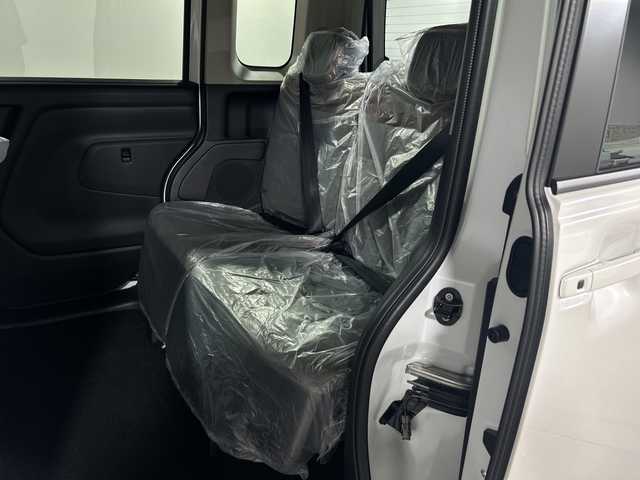 日産 ルークス ハイウェイスター X 神奈川県 2025(令7)年 0.1千km ホワイトパール 届出済未使用車/純正9インチディスプレイオーディオ/バックビューカメラ/Bluetooth　USB　AppleCarPlay　Androidauto/両側電動スライドドア/360度セーフティアシスト/インテリジェントエマージェンシーブレーキ/車線逸脱防止支援システム/車線逸脱警報/前方衝突予測警報/ふらつき警報/踏み間違い衝突防止アシスト/標識検知機能/先行車発進お知らせ/アイドリングストップ/革巻きステアリング/ステアリングスイッチ/ステアリングヒーター/前席シートヒーター/プッシュスタート/インテリジェントキー/LEDヘッドランプ/ハイビームアシスト/オートライト/純正14インチアルミホイール/純正リアスポイラー/スペアキー