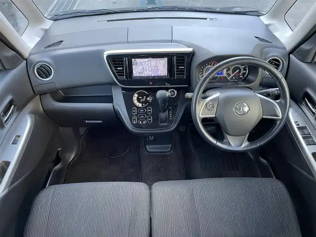 日産 デイズ ルークス ハイウェイスターX Gパッケージ 東京都 2015(平27)年 7万km プレミアムパープルP 社外ナビ/フルセグTV/ETC/両側電動スライド/純正フロアマット/純正サイドバイザー/スマートキー/衝突軽減装置/横滑り防止装置/オートライト/ウィンカーミラー/フォグライト