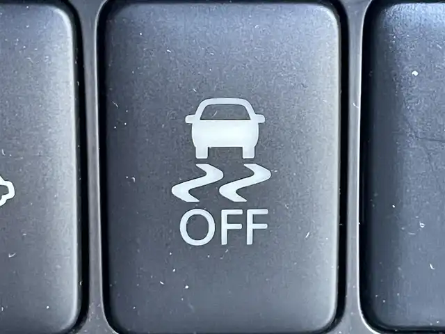 日産 デイズ ルークス ハイウェイスターX Gパッケージ 東京都 2015(平27)年 7万km プレミアムパープルP 社外ナビ/フルセグTV/ETC/両側電動スライド/純正フロアマット/純正サイドバイザー/スマートキー/衝突軽減装置/横滑り防止装置/オートライト/ウィンカーミラー/フォグライト