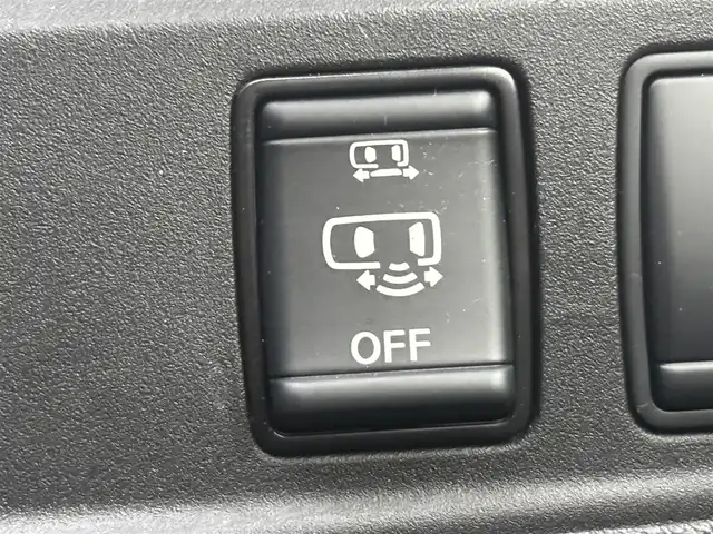 日産 セレナ e-パワー オーテック スポーツスペック 奈良県 2020(令2)年 6.8万km ブリリアントホワイトパール 2トーン アルパイン11型ナビ [EX11NX]/12.8型フリップダウンモニター [PXH12X-R]/ナビ連動前後ドライブレコーダー /インテリジェントルームミラー /プロパイロット /ステアリングヒーター /シートヒーター /専用革シート /両側パワースライドドア/リアサンシェード/衝突被害軽減システム/前後コーナーセンサー/LEDヘッドライト