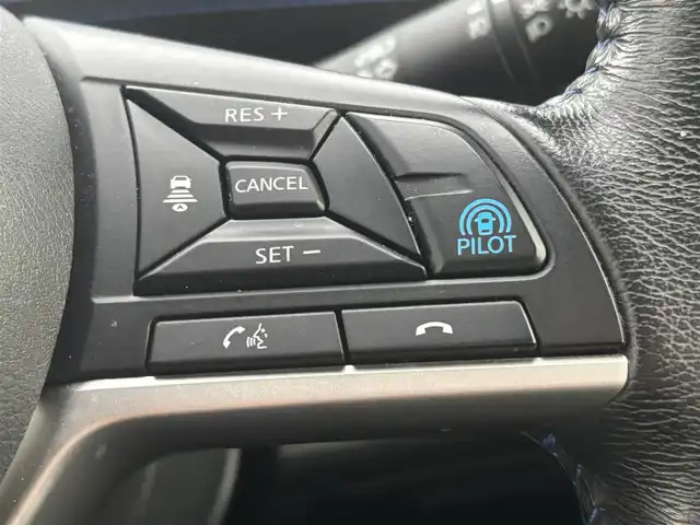 日産 セレナ e-パワー オーテック スポーツスペック 奈良県 2020(令2)年 6.8万km ブリリアントホワイトパール 2トーン アルパイン11型ナビ [EX11NX]/12.8型フリップダウンモニター [PXH12X-R]/ナビ連動前後ドライブレコーダー /インテリジェントルームミラー /プロパイロット /ステアリングヒーター /シートヒーター /専用革シート /両側パワースライドドア/リアサンシェード/衝突被害軽減システム/前後コーナーセンサー/LEDヘッドライト