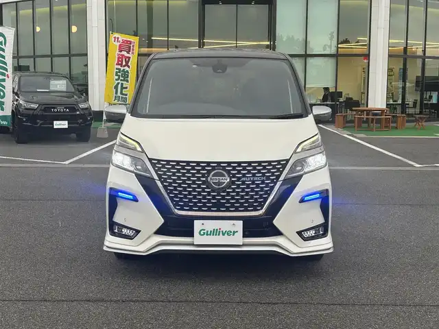 日産 セレナ e-パワー オーテック スポーツスペック 奈良県 2020(令2)年 6.8万km ブリリアントホワイトパール 2トーン アルパイン11型ナビ [EX11NX]/12.8型フリップダウンモニター [PXH12X-R]/ナビ連動前後ドライブレコーダー /インテリジェントルームミラー /プロパイロット /ステアリングヒーター /シートヒーター /専用革シート /両側パワースライドドア/リアサンシェード/衝突被害軽減システム/前後コーナーセンサー/LEDヘッドライト