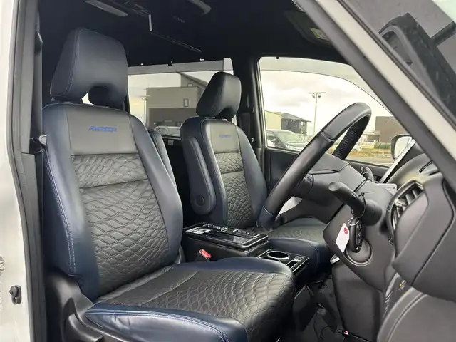 日産 セレナ e-パワー オーテック スポーツスペック 奈良県 2020(令2)年 6.8万km ブリリアントホワイトパール 2トーン アルパイン11型ナビ [EX11NX]/12.8型フリップダウンモニター [PXH12X-R]/ナビ連動前後ドライブレコーダー /インテリジェントルームミラー /プロパイロット /ステアリングヒーター /シートヒーター /専用革シート /両側パワースライドドア/リアサンシェード/衝突被害軽減システム/前後コーナーセンサー/LEDヘッドライト