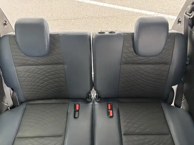 日産 セレナ e-パワー オーテック スポーツスペック 奈良県 2020(令2)年 6.8万km ブリリアントホワイトパール 2トーン アルパイン11型ナビ [EX11NX]/12.8型フリップダウンモニター [PXH12X-R]/ナビ連動前後ドライブレコーダー /インテリジェントルームミラー /プロパイロット /ステアリングヒーター /シートヒーター /専用革シート /両側パワースライドドア/リアサンシェード/衝突被害軽減システム/前後コーナーセンサー/LEDヘッドライト