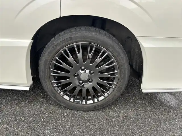 日産 セレナ e-パワー オーテック スポーツスペック 奈良県 2020(令2)年 6.8万km ブリリアントホワイトパール 2トーン アルパイン11型ナビ [EX11NX]/12.8型フリップダウンモニター [PXH12X-R]/ナビ連動前後ドライブレコーダー /インテリジェントルームミラー /プロパイロット /ステアリングヒーター /シートヒーター /専用革シート /両側パワースライドドア/リアサンシェード/衝突被害軽減システム/前後コーナーセンサー/LEDヘッドライト