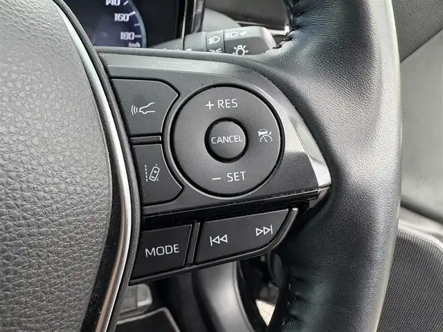 トヨタ クラウン ハイブリッド S エレガンススタイル 大分県 2019(令1)年 4.8万km ブラック ・ナビ(CD/DVD/BT/SD/AUX/USB)/・Miracast/・フルセグテレビ/・バックカメラ/・レーダークルーズコントロール/・プリクラッシュセーフティ/・ブラインドスポットモニター/・コーナーセンサー/・パワーシート/・シートヒーター/・ステアリングヒーター/・オートハイビーム/・パドルシフト/・ブレーキホールド/・スマートキー/・プッシュスタートボタン