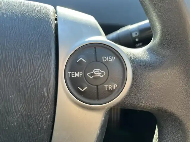 トヨタ プリウス S ツーリングセレクション 栃木県 2012(平24)年 14.9万km ホワイトパールクリスタルシャイン (株)IDOMが運営する【じしゃロン宇都宮店】の自社ローン対象車両になります。こちらは現金ご利用時の価格です。自社ローンご希望の方は別途その旨お申付け下さい。/純正ナビ/バックカメラ/フルセグ/ＤＶＤ再生/モデリスタエアロ/スマートキー/スペアキー/ビルトインＥＴＣ/オートライト/フォグライト/プッシュボタンスタート/アイドリングストップ