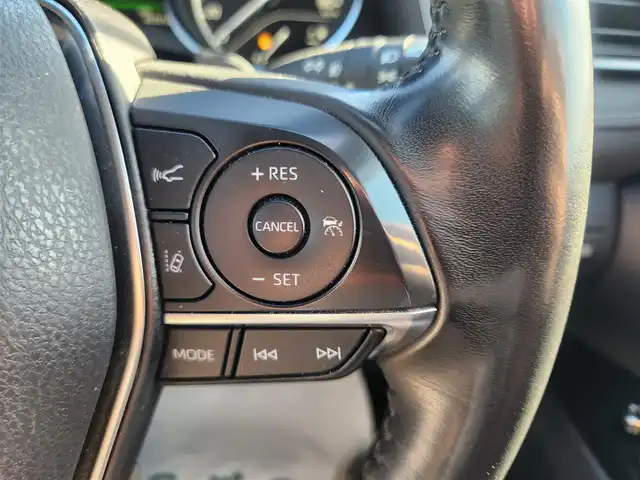 トヨタ カムリ WS 宮城県 2019(平31)年 8.3万km エモーショナルレッドⅡ 純正MOP8型ナビ/フルセグTV/バックモニター/ビルトインETC2.0/ドライブレコーダー/レーダークルーズコントロール/クリアランスソナー/セーフティセンス/・衝突被害軽減ブレーキ/・車線逸脱警報/・オートマチックハイビーム/LEDヘッドランプ/LEDフロントフォグランプ/革巻きステアリング/ハーフレザーシート/運転席パワーシート/純正17インチアルミホイール/スマートキー/プッシュエンジンスタート/禁煙車