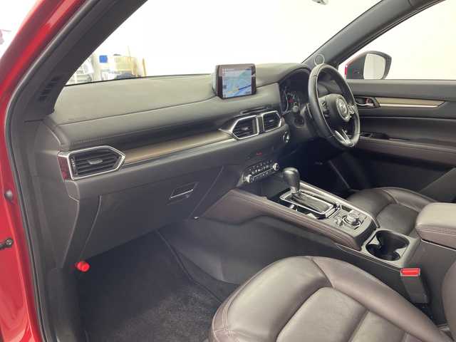 マツダ ＣＸ－５ XD エクスクルーシブモード 兵庫県 2020(令2)年 7.4万km ソウルレッドクリスタルM ・純正ナビ&CD&DVD&BT&TV/・全方位カメラ/・BOSEサウンド/・革シート/・前席パワーシート/・運転席メモリーシート/・全席シートヒーター/・前席ベンチレーション/・ハンドルヒーター/・パワーリアゲート/・パドルシフト/・ETC/・アイドリングストップ/・スマートブレーキサポート/・スマートシティブレーキサポート/・車間認知支援システム/・ブラインドスポットモニター/・レーンキープアシスト/・交通標識認識システム/・ドライバーアテンションアラート/・レーダークルーズコントロール/・オートハイビーム/・LEDヘッドライト/・フォグランプ/・オートライト/・電子パーキングブレーキ/・オールホールド/・純正19インチアルミホイール/・純正フロアマット