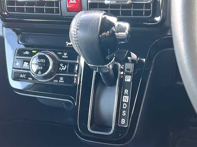 ダイハツ タント カスタム RS 千葉県 2021(令3)年 4.2万km プラムブラウンクリスタルマイカ ワンオーナー/スマートアシスト/・衝突警報機能/・衝突回避ブレーキ機能/・ブレーキ制御付誤発進抑制機能/・車線逸脱警報機能/・先行車発進お知らせ機能/・標識認識機能/・オートハイビーム/純正メモリナビ【NMZK-W71D】/フルセグTV/BT/CD/DVD/バックカメラ/ETC/前後ドライブレコーダー【ZDR-025】/両側パワースライドドア/コーナーセンサー/アイドリングストップ/ステアリングリモコン/ハーフレザーシート/D+N席シートヒーター/プッシュスタート/・スマートキー/・スペアキー1本/電動格納ミラー/・ウィンカーミラー/純正フロアマット/純正14インチアルミホイール/ドアバイザー/保証書/取扱説明書