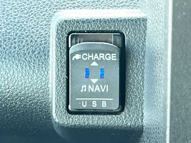 ダイハツ タント カスタム RS 千葉県 2021(令3)年 4.2万km プラムブラウンクリスタルマイカ ワンオーナー/スマートアシスト/・衝突警報機能/・衝突回避ブレーキ機能/・ブレーキ制御付誤発進抑制機能/・車線逸脱警報機能/・先行車発進お知らせ機能/・標識認識機能/・オートハイビーム/純正メモリナビ【NMZK-W71D】/フルセグTV/BT/CD/DVD/バックカメラ/ETC/前後ドライブレコーダー【ZDR-025】/両側パワースライドドア/コーナーセンサー/アイドリングストップ/ステアリングリモコン/ハーフレザーシート/D+N席シートヒーター/プッシュスタート/・スマートキー/・スペアキー1本/電動格納ミラー/・ウィンカーミラー/純正フロアマット/純正14インチアルミホイール/ドアバイザー/保証書/取扱説明書