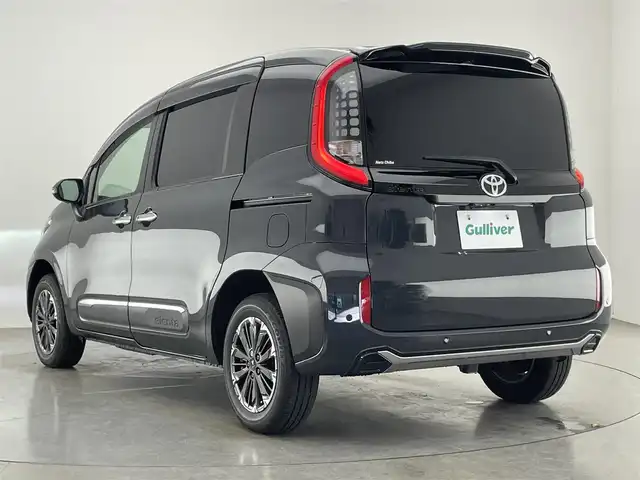 トヨタ シエンタ Z 愛知県 2022(令4)年 1.8万km ダークグレー 純正１０．５型ＤＡ　シートヒーター　禁煙　全方位カメラ　ＢＳＭ　フルセグ　追従クルコン　ドラレコ　ＥＴＣ　ＵＳＢ　両側パワスラ　セーフティセンス　衝突軽減　コーナーセンサー　ＬＥＤライト　フォグランプ　Bluetooth　車線逸脱　ミラー一体型ドラレコ　モデリスタ１５インチアルミ　プッシュスタート　スマートキー　TVキャンセラー