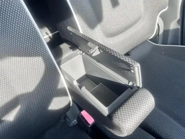 マツダ フレア クロスオーバー XS 島根県 2014(平26)年 3.3万km ホワイトパール 純正メモリナビ　/フルセグＴＶ　/ＤＶＤ再生　/Ｂｌｕｅｔｏｏｔｈ接続　/バックカメラ　/アイドリングストップ　/衝突軽減ブレーキ　/運転席シートヒーター　/スマートキー　/プッシュスタート　/純正ＨＩＤヘッドライト　/純正１５インチアルミホイール/社外フロアマット/スペアキー1本