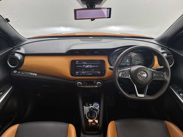 日産 キックス X ツートーンインテリアED 茨城県 2020(令2)年 4.8万km プレミアムホライズンオレンジ/ピュアブラック 2トーン ワンオーナー　純正９型ナビ　フルセグＴＶ　パノラミックビューモニター　衝突軽減ブレーキ　追従クルコン　デジタルインナーミラー　ＥＴＣ　シートヒーター　スマートキ―　ＬＥＤライト　純正アルミホイール