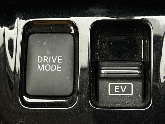 日産 キックス X ツートーンインテリアED 茨城県 2020(令2)年 4.8万km プレミアムホライズンオレンジ/ピュアブラック 2トーン ワンオーナー　純正９型ナビ　フルセグＴＶ　パノラミックビューモニター　衝突軽減ブレーキ　追従クルコン　デジタルインナーミラー　ＥＴＣ　シートヒーター　スマートキ―　ＬＥＤライト　純正アルミホイール