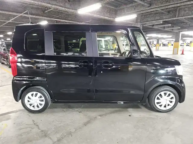 ホンダ Ｎ ＢＯＸ G L ターボ ホンダセンシング 香川県 2018(平30)年 2.8万km クリスタルブラックパール 純正ナビ/フルセグTV/両側パワースライドドア/バックカメラ/ビルトインETC/ドライブレコーダー/アダプティブクルーズコントロール/ホンダセンシング/・衝突被害軽減ブレーキ/・車線逸脱防止支援システム/・前後誤発進抑制/・オートハイビーム/ターボ/LEDヘッドランプ/革巻きステアリング/ステアリングスイッチ/チップアップ機能付スライドリアシート/スマートキー/プッシュエンジンスタート/禁煙車