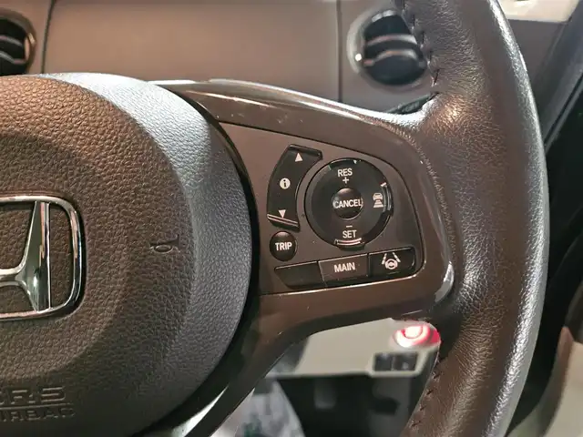 ホンダ Ｎ ＢＯＸ G L ターボ ホンダセンシング 香川県 2018(平30)年 2.8万km クリスタルブラックパール 純正ナビ/フルセグTV/両側パワースライドドア/バックカメラ/ビルトインETC/ドライブレコーダー/アダプティブクルーズコントロール/ホンダセンシング/・衝突被害軽減ブレーキ/・車線逸脱防止支援システム/・前後誤発進抑制/・オートハイビーム/ターボ/LEDヘッドランプ/革巻きステアリング/ステアリングスイッチ/チップアップ機能付スライドリアシート/スマートキー/プッシュエンジンスタート/禁煙車