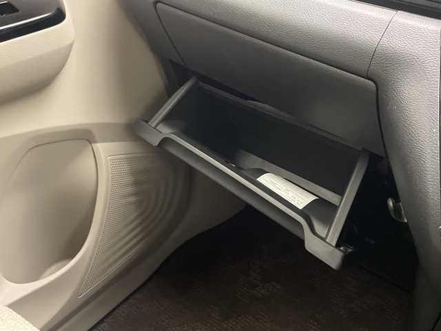 日産 デイズ X 宮崎県 2020(令2)年 2.4万km アッシュブラウン/プレミアムオリーブメタリック 禁煙車/エマージェンシーブレーキ/純正オーディオ（AUX/CD/FMAM）/純正バックカメラ/純正14インチアルミ/純正フロアマット/社外前後ドライブレコーダー/オートマチックハイビーム/クリアランスソナー/オートエアコン/電動格納ミラー/ドアバイザー/サイドSRS/サイドカーテンSRS/インテリジェントキー/プッシュエンジンスタート/スペアキー/新車時保証書/取扱い説明書