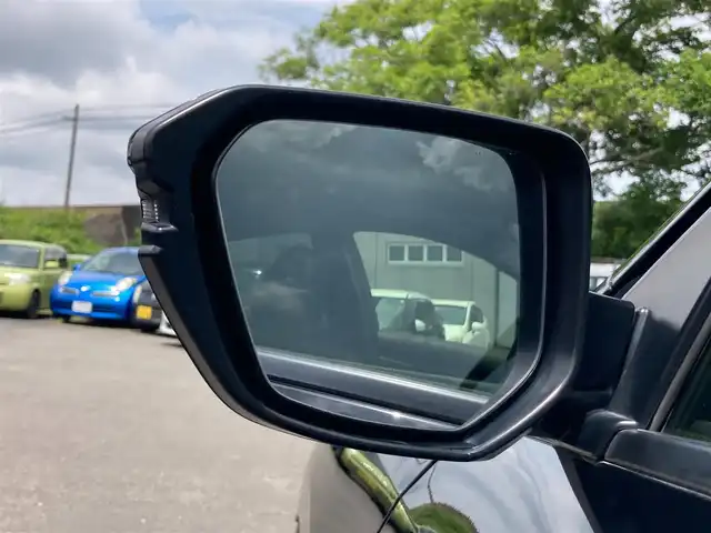 ホンダ シビック ハッチバック 静岡県 2019(令1)年 6.8万km クリスタルブラックパール HondaSENSING/純正7インチメモリーナビ(VXM-194VFi)/　AM FM CD DVD Bluetooth USB/ビルトインETC/バックモニター/レーダークルーズコントロール/LEDオートヘッドランプ/オートブレーキホールド/純正18インチアルミホイール/スマートキー2本/パドルシフト/社外レーダー探知機/フルセグTV/シートヒーター(前席)/前方ドライブレコーダー