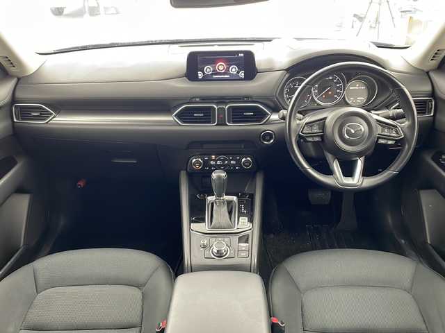 マツダ ＣＸ－５ 20S プロアクティブ 兵庫県 2017(平29)年 6.4万km ソウルレッドクリスタルM ・純正ナビ&TV&CD&DVD&BT/・サイドカメラ/・バックカメラ/・ビルトインETC/・レーダークルーズコントロール/・ヘッドアップディスプレイ/・ブラインドスポットモニター/・レーンキープアシスト/・クリアランスソナー/・スマートシティーブレーキサポート/・アイドリングストップ/・ドライブレコーダー/・LEDライト/・スマートキー
