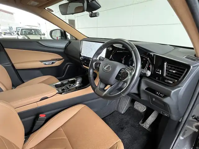 レクサス ＮＸ 350h バージョンL 山形県 2023(令5)年 5.4万km ソニッククロム 純正ナビ/360°カメラ/フルセグTV/パワーシート/シートヒーター/ベンチレーション/クリアランスソナー/サンルーフ/3眼LEDヘッドライト/ブラインドスポットモニター