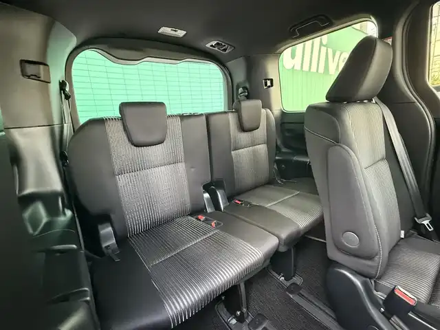 トヨタ ヴォクシー ZS 煌Ⅱ 千葉県 2019(令1)年 1.6万km ブラッキッシュアゲハガラスフレーク 純正ナビ/フルセグTV/DVD/CD/USB/BT/プリクラッシュセーフティ/トヨタセーフティセンス/両側パワースライドドア/クルーズコントロール/ETC/オートライト/LEDヘッドライト/プッシュスタート/スマートキー
