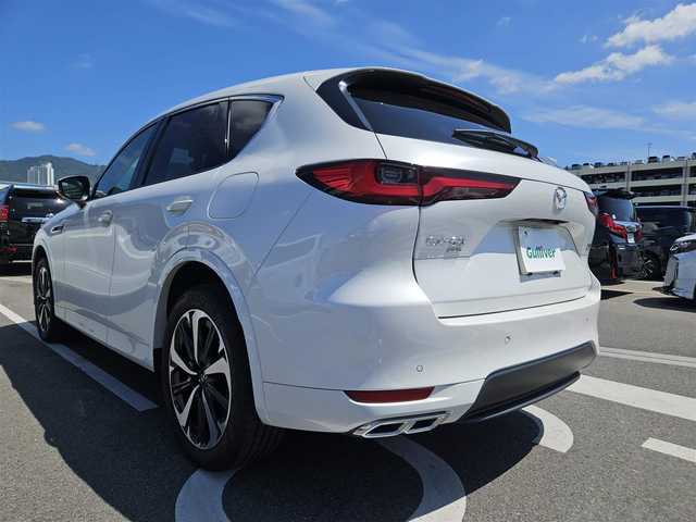 マツダ ＣＸ－６０ XD HV プレミアムモダン 香川県 2023(令5)年 2.4万km ロジウムホワイトプレミアムメタリック 〇純正12.3インチナビ/〇フルセグTV/〇360°ビューモニター/〇ビルトインETC/〇4WD/〇ターボ/〇スマートブレーキサポート/〇レーダークルーズコントロール/〇ブラインドスポットモニター/〇パワーバックドア/〇LEDヘッドランプ/〇オートライト/〇純正20インチアルミ/〇革巻きステアリング/〇パドルシフト/〇ステアリングヒーター/〇白革シート/〇シートヒーター/〇シートベンチレーション/〇パワーシート/〇アドバンスドキーレス/〇禁煙車