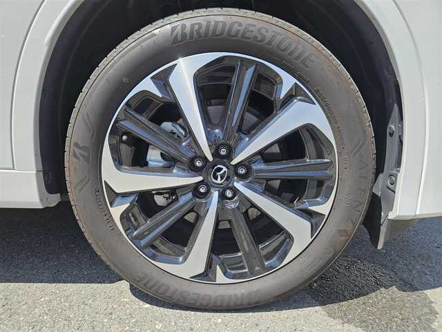 マツダ ＣＸ－６０ XD HV プレミアムモダン 香川県 2023(令5)年 2.4万km ロジウムホワイトプレミアムメタリック 〇純正12.3インチナビ/〇フルセグTV/〇360°ビューモニター/〇ビルトインETC/〇4WD/〇ターボ/〇スマートブレーキサポート/〇レーダークルーズコントロール/〇ブラインドスポットモニター/〇パワーバックドア/〇LEDヘッドランプ/〇オートライト/〇純正20インチアルミ/〇革巻きステアリング/〇パドルシフト/〇ステアリングヒーター/〇白革シート/〇シートヒーター/〇シートベンチレーション/〇パワーシート/〇アドバンスドキーレス/〇禁煙車