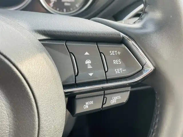 マツダ ＣＸ－５ 20S スマートエディション 熊本県 2021(令3)年 4万km チタニウムフラッシュマイカ 純正ナビ/・AM/FM/USB/BT/・AppleCarPlay/AndroidAuto/・フルセグTV/全周囲カメラ/・フロント/サイド/バック/速度標識認識機能/ブラインドスポットモニター/車線逸脱警報システム/スマートブレーキサポート/スマートシティブレーキサポート/トラクションコントロールシステム/レーダークルーズコントロール/前後コーナーセンサー/革巻きステアリング/・ステアリングリモコン/・ステアリングヒーター/D席パワーシート/・D席シートメモリー/D/N席シートヒーター/純正ドライブレコーダー（前後）/純正ETC/オートライト/・LEDライト/電動格納ミラー/・ウィンカーミラー/ヘッドアップディスプレイ/純正フロアマット/純正アルミホイール/スマートキー/・スペアキー