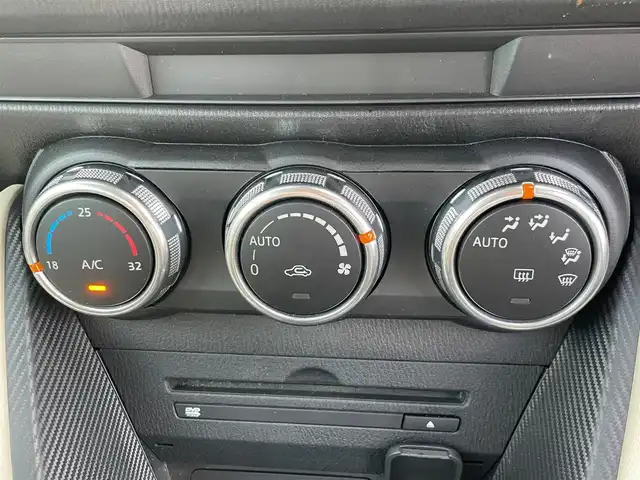 マツダ デミオ 13S Lパッケージ 島根県 2014(平26)年 7.2万km ダイナミックブルーマイカ 純正SDナビ　/フルセグTV/DVD再生/Bluetooth接続　/ＥＴＣ　/バックカメラ　/横滑り防止装置　/アイドリングストップ/スマートキー　/プッシュスタート/純正LEDヘッドライト/純正15インチアルミホイール/純正フロアマット