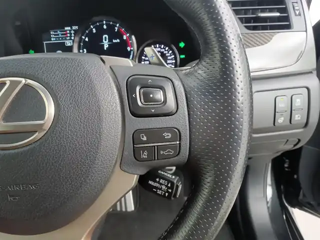 レクサス ＧＳ Ｆ 愛知県 2016(平28)年 8.3万km グラファイトブラックガラスフレーク サンルーフ/レザーシート/メーカー純正ナビ/・CD/DVD/BT/フルセグTV/純正オレンジキャリパー/パワートランク/レーダークルーズコントロール/プリクラッシュセーフティ/ブラインドスポットモニター/レーンキープ/カラーヘッドアップディスプレイ/ドライブレコーダー（TZ-D201）/ETC2.0/運転席助手席パワーシート/シートヒーター/エアシート/ステアリングヒーター/19インチ純正アルミホイール/3眼LEDヘッドライト