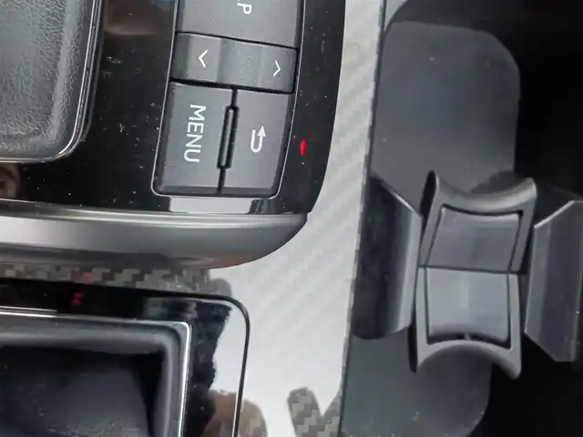 レクサス ＧＳ Ｆ 愛知県 2016(平28)年 8.3万km グラファイトブラックガラスフレーク サンルーフ/レザーシート/メーカー純正ナビ/・CD/DVD/BT/フルセグTV/純正オレンジキャリパー/パワートランク/レーダークルーズコントロール/プリクラッシュセーフティ/ブラインドスポットモニター/レーンキープ/カラーヘッドアップディスプレイ/ドライブレコーダー（TZ-D201）/ETC2.0/運転席助手席パワーシート/シートヒーター/エアシート/ステアリングヒーター/19インチ純正アルミホイール/3眼LEDヘッドライト