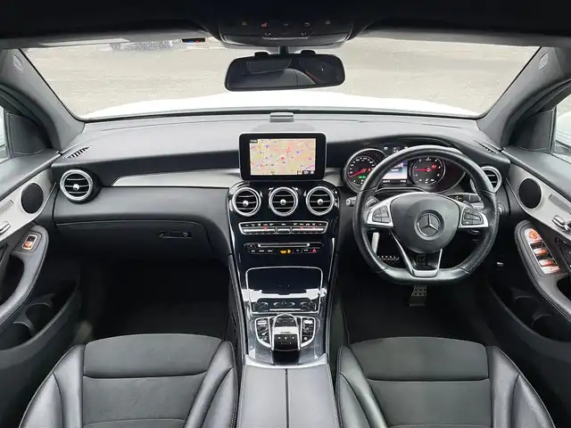 メルセデス・ベンツ ＧＬＣ２２０ d 4マチック クーペ スポーツ 山梨県 2020(令2)年 6.1万km ポーラホワイト レーダーセーフティＰＫＧ/ACC/純正ＨＤＤナビ/フルセグ/ＢＴ/ＣＤ/ＤＶＤ/３６０°カメラ/半革/パワーシート/シートヒーター/電動テールゲート/キーレスゴー/ＬＥＤヘッドライト/ETC/純正１９インチＡＷ