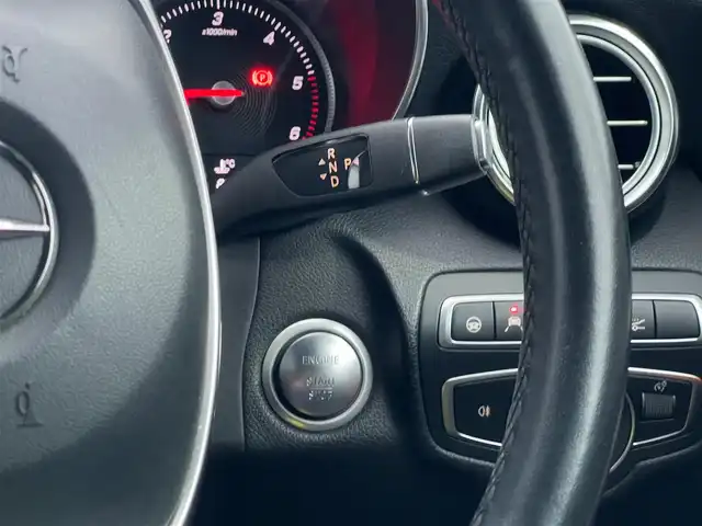 メルセデス・ベンツ ＧＬＣ２２０ d 4マチック クーペ スポーツ 山梨県 2020(令2)年 6.1万km ポーラホワイト レーダーセーフティＰＫＧ/ACC/純正ＨＤＤナビ/フルセグ/ＢＴ/ＣＤ/ＤＶＤ/３６０°カメラ/半革/パワーシート/シートヒーター/電動テールゲート/キーレスゴー/ＬＥＤヘッドライト/ETC/純正１９インチＡＷ